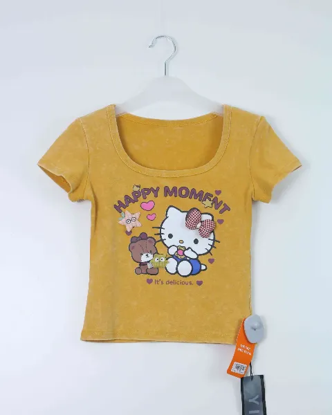 Áo phông croptop nữ Teen 558-1 vàng H27.2026.2